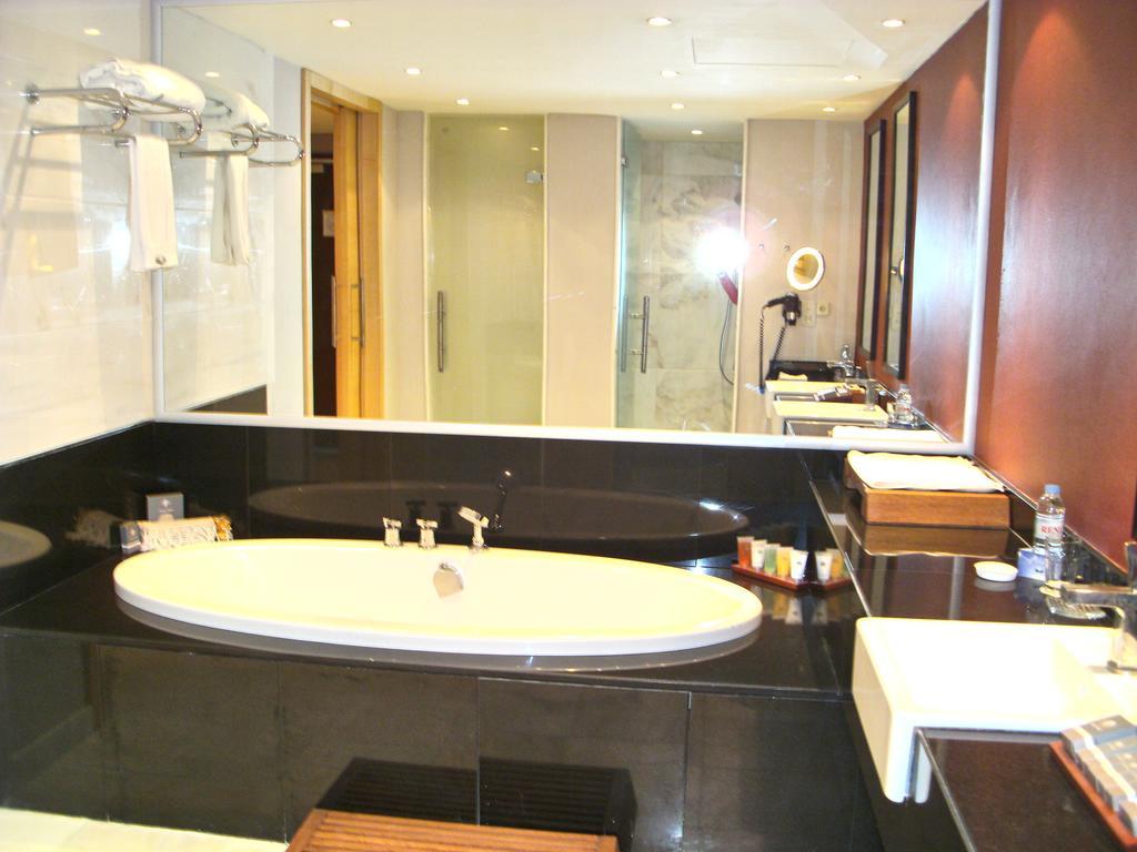 Hotel Grand Swiss เอร์เบล ห้อง รูปภาพ