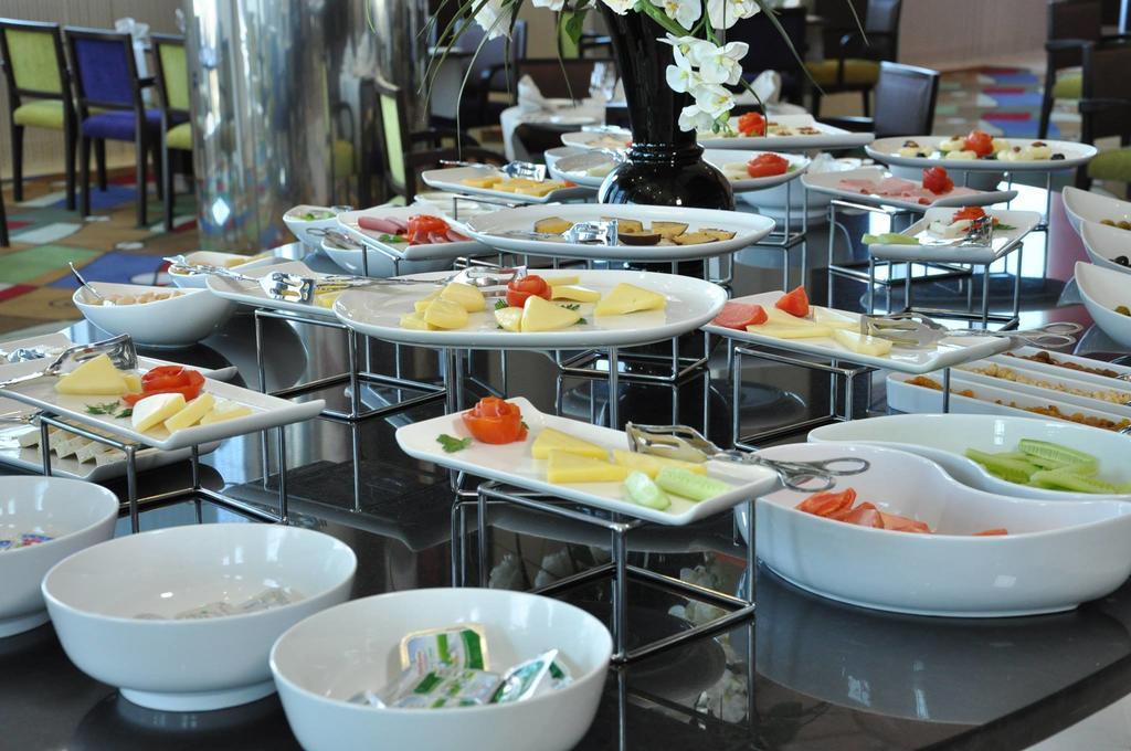 Hotel Grand Swiss เอร์เบล ภายนอก รูปภาพ